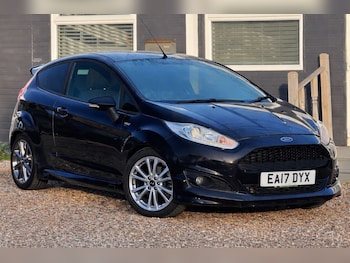 Used Ford Fiesta 2017 for sale - 78671560: Photo