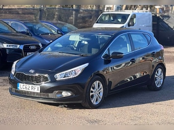 Used Kia Ceed 2013 for sale - 78908816: Photo