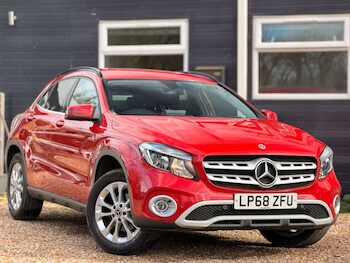 Used Mercedes-Benz GLA 2019 for sale - 77812829: Photo