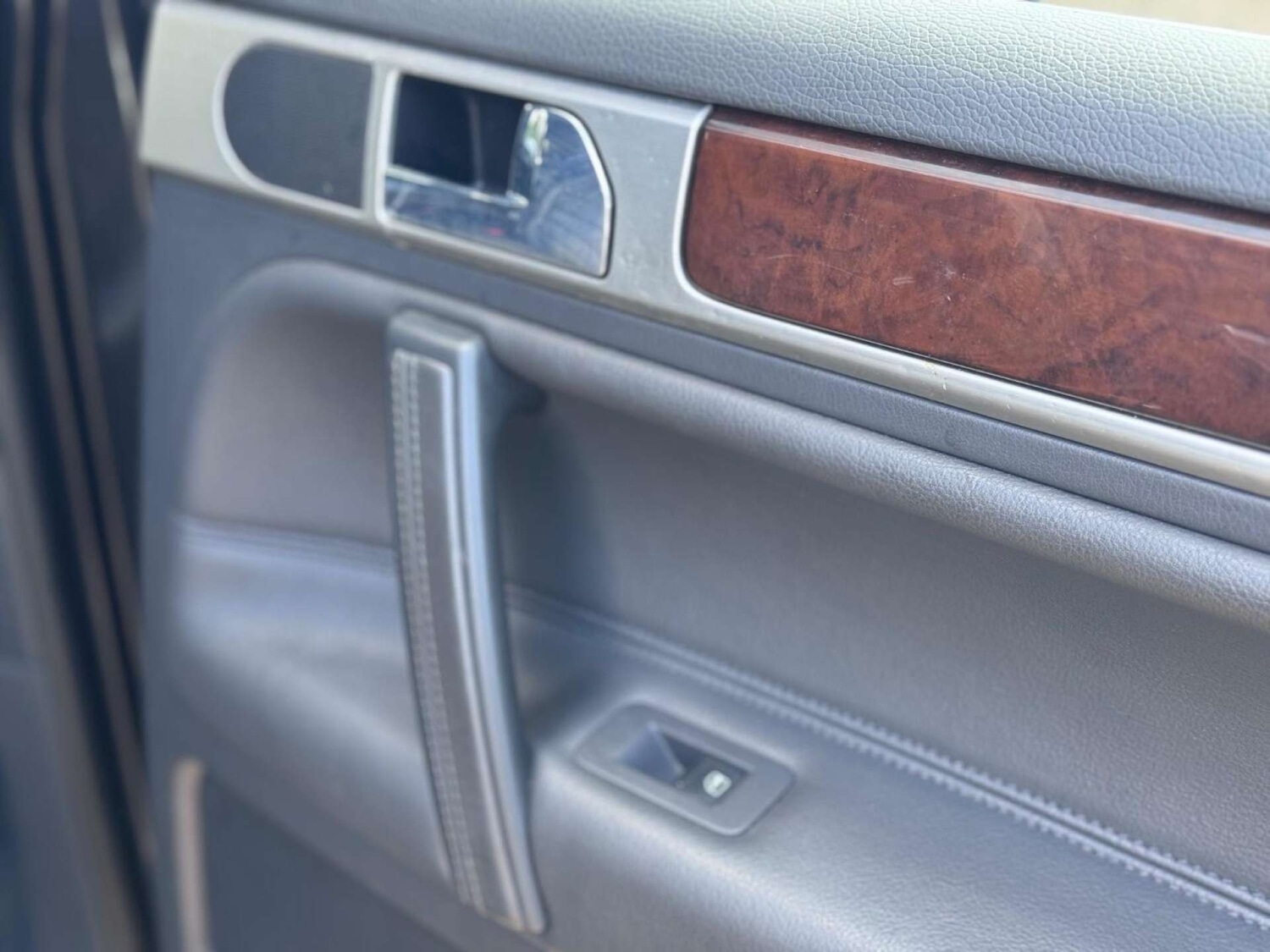 Used Volkswagen Touareg 2007 for sale - 77128474: Photo 31