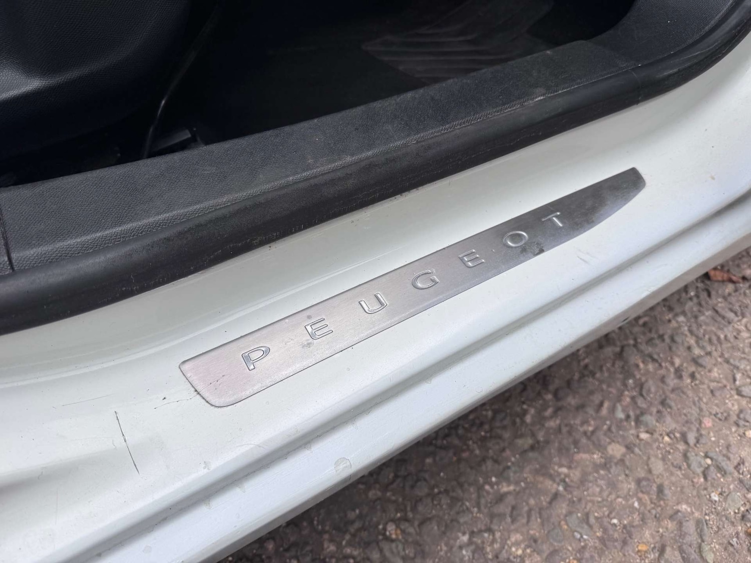 Used Peugeot 308 2015 for sale - 77128480: Photo 21