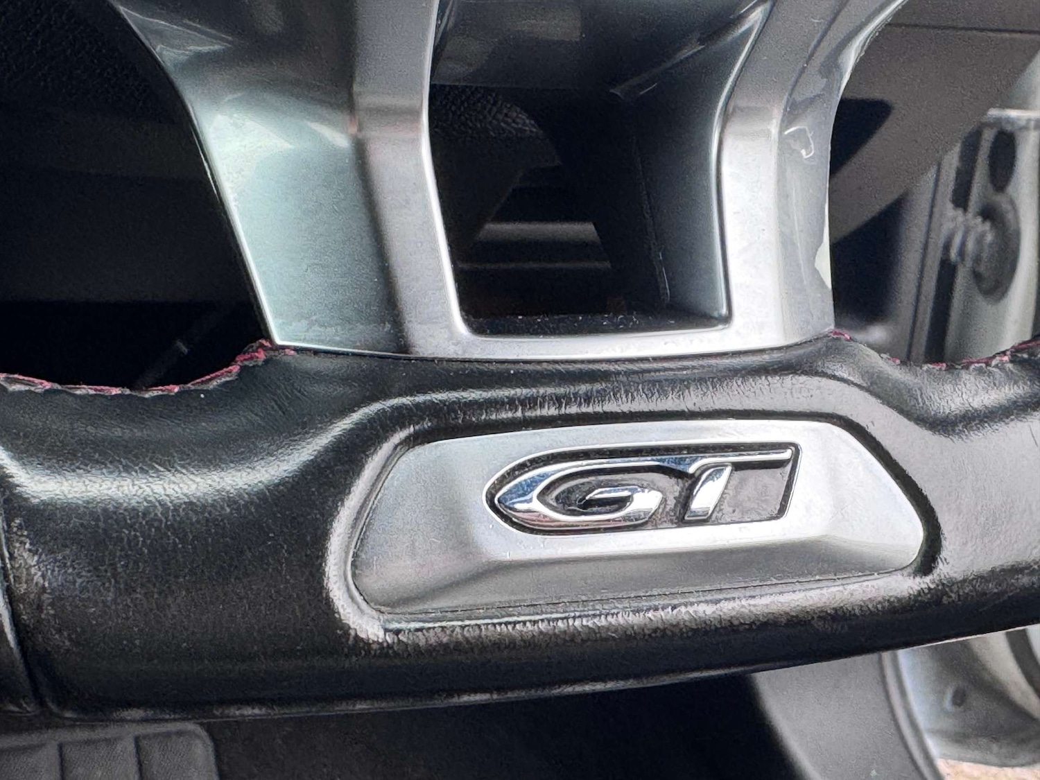 Used Peugeot 308 2015 for sale - 77128480: Photo 32