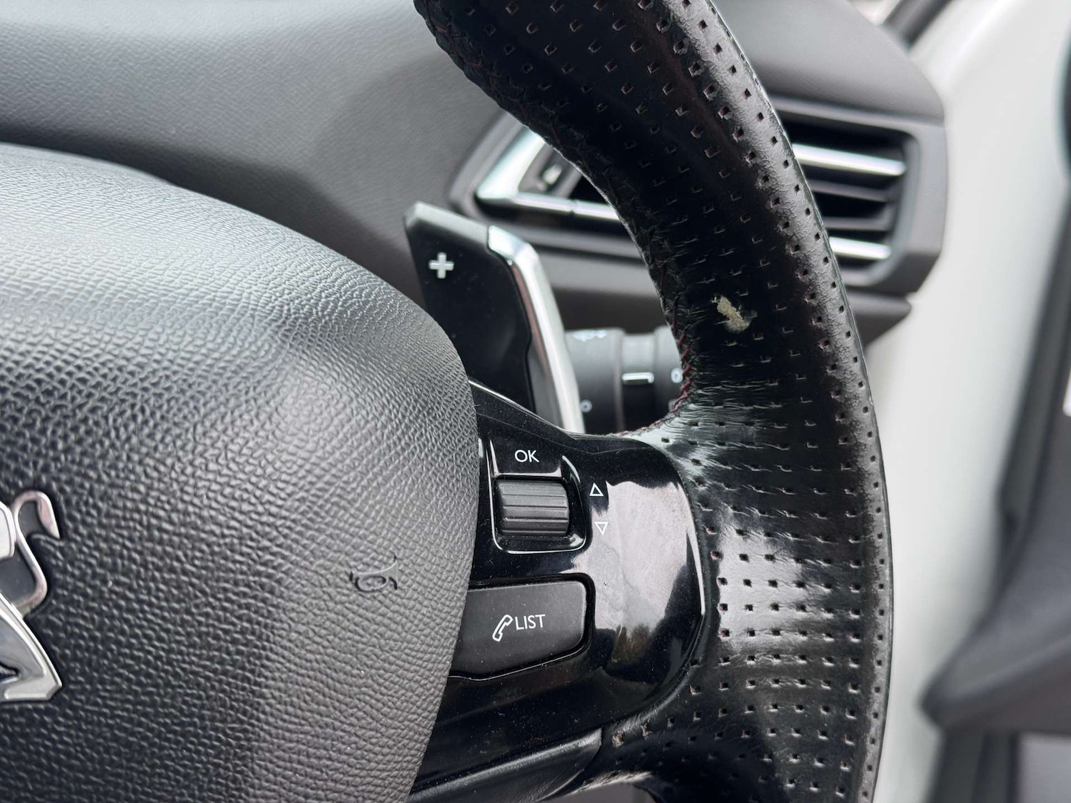 Used Peugeot 308 2015 for sale - 77128480: Photo 33