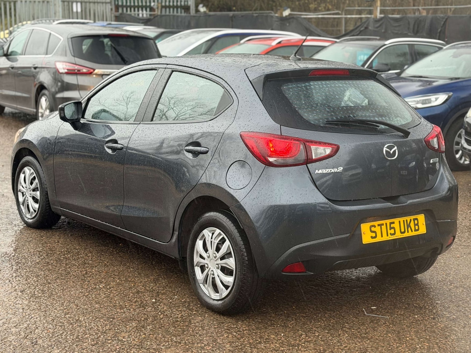 Used Mazda Mazda2 2015 for sale - 77128524: Photo 11