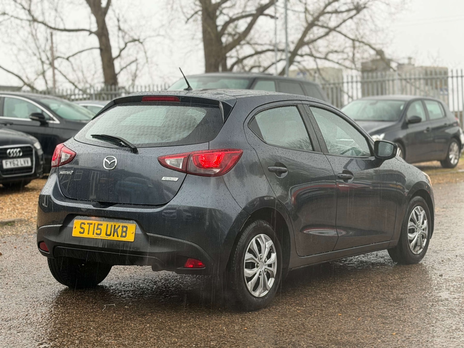 Used Mazda Mazda2 2015 for sale - 77128524: Photo 19