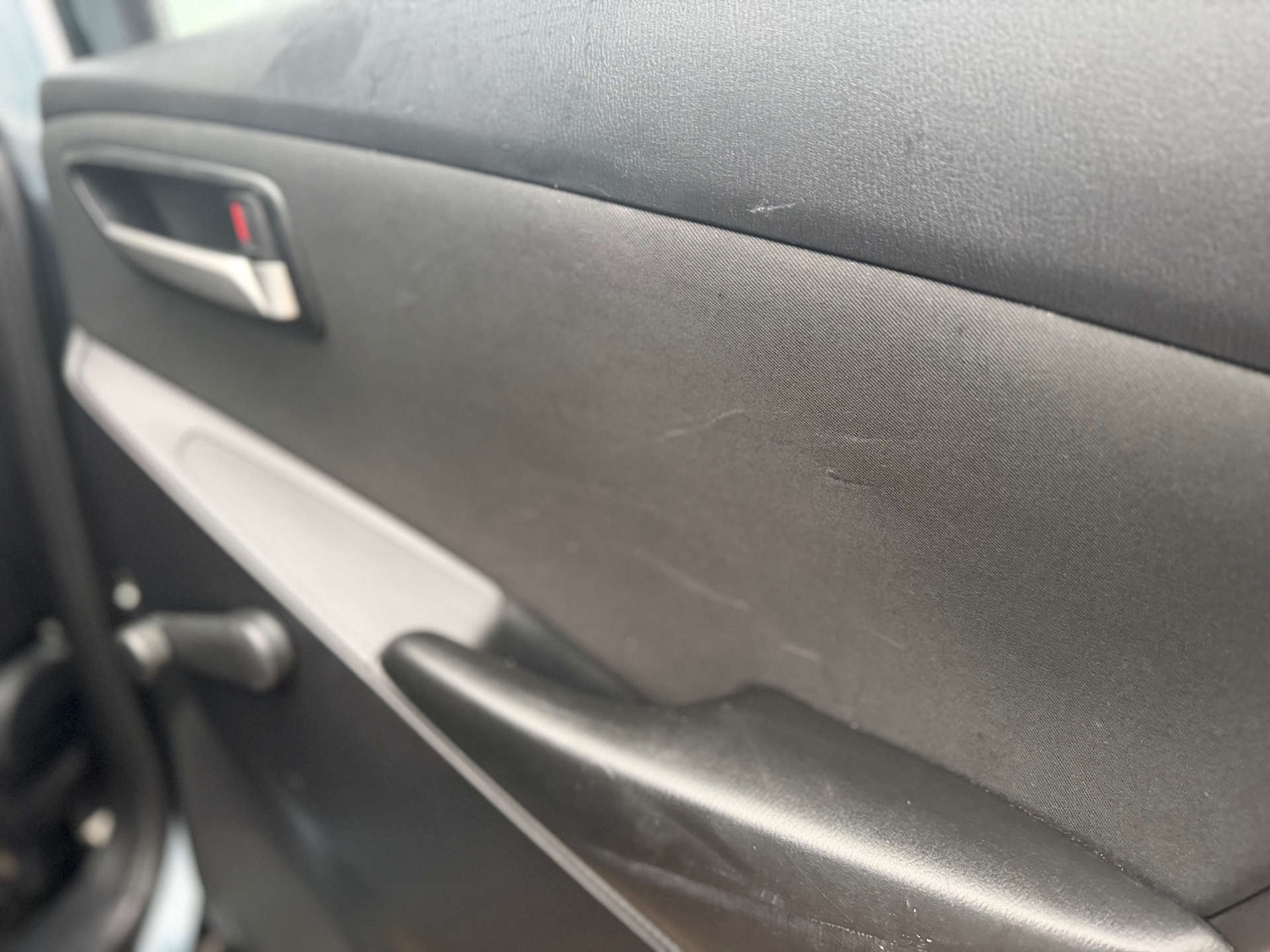 Used Mazda Mazda2 2015 for sale - 77128524: Photo 33