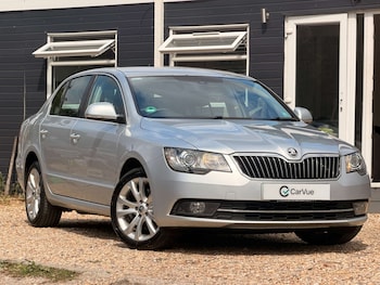 Used Skoda Superb 2014 for sale - 79372380: Photo