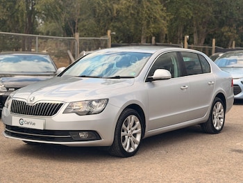 Used Skoda Superb 2014 for sale - 79372380: Photo