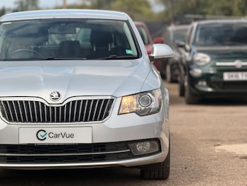 Used Skoda Superb 2014 for sale - 79372380: Photo