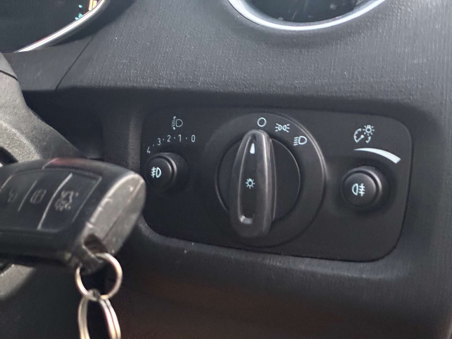 Used Ford Fiesta 2016 for sale - 77128510: Photo 23