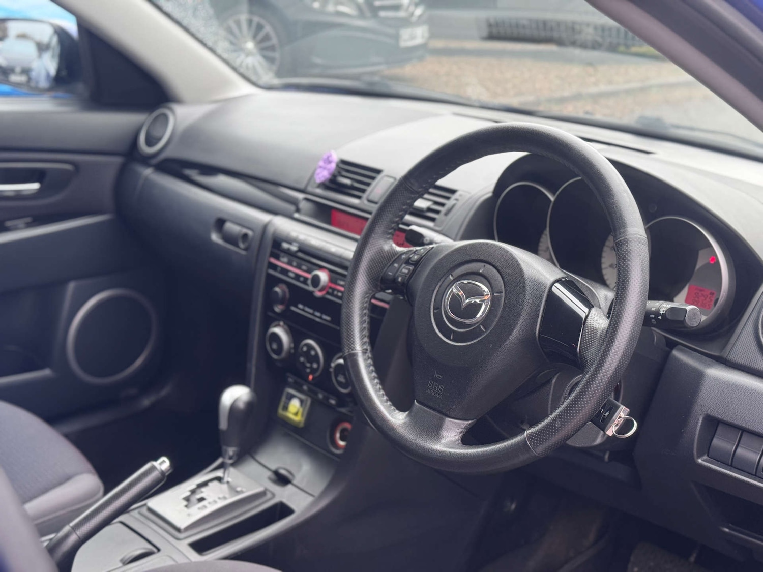 Used Mazda Mazda3 2009 for sale - 77128497: Photo 8