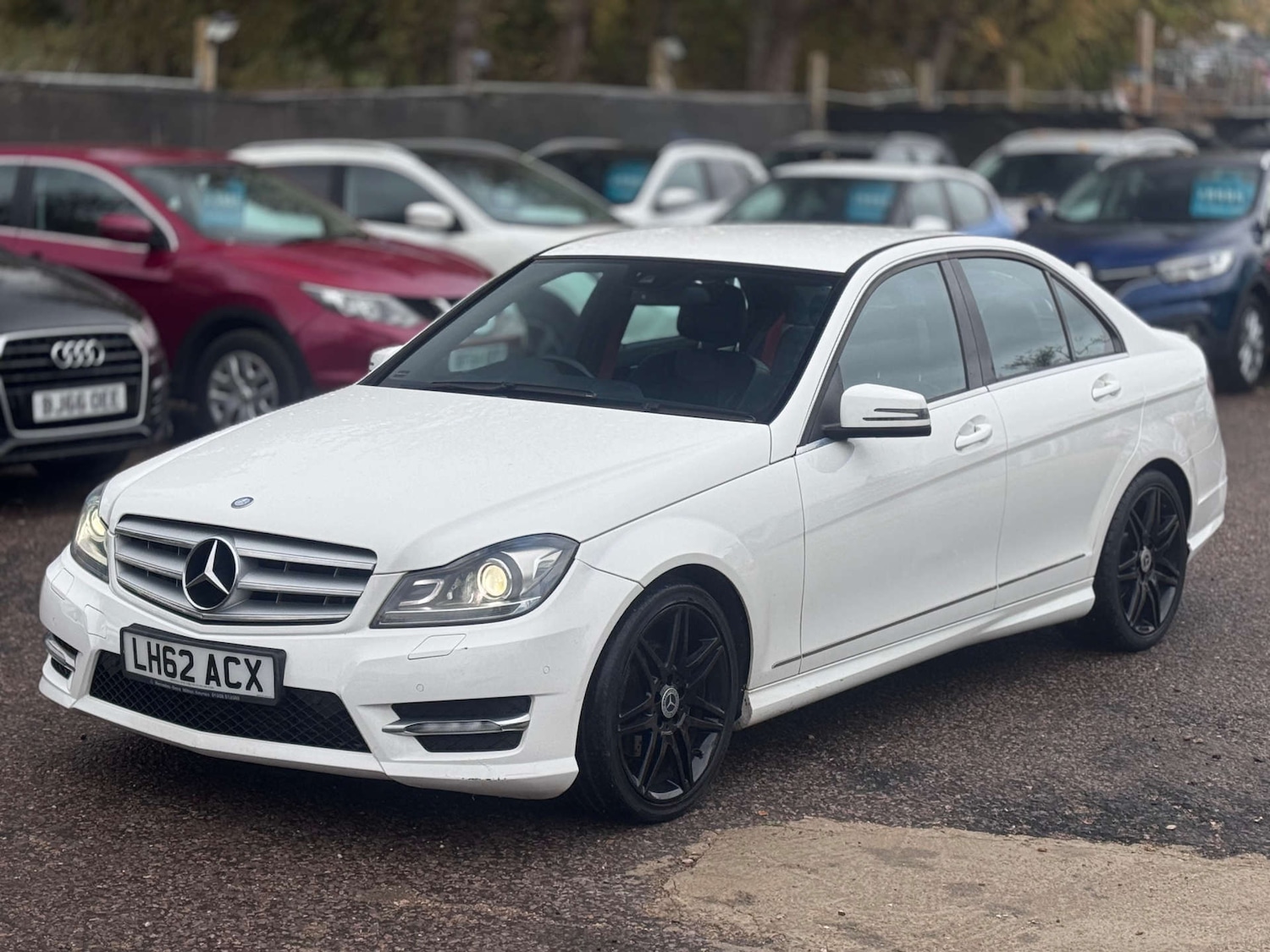 Used Mercedes-Benz C Class 2012 for sale - 77128501: Photo 10