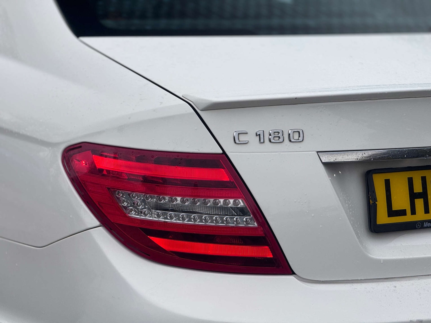 Used Mercedes-Benz C Class 2012 for sale - 77128501: Photo 11