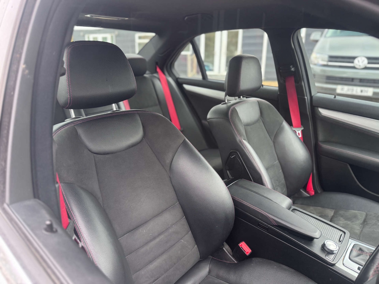 Used Mercedes-Benz C Class 2012 for sale - 77128501: Photo 31