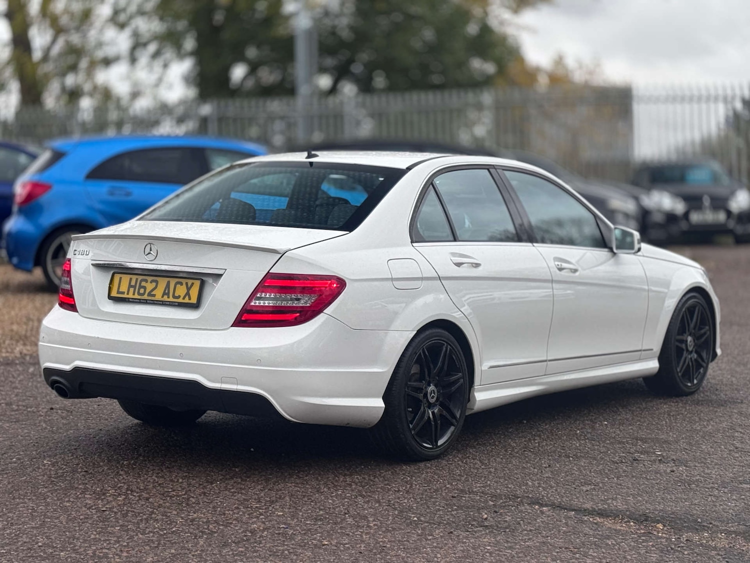 Used Mercedes-Benz C Class 2012 for sale - 77128501: Photo 6