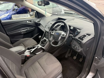 Used Ford Kuga 2015 for sale - 77826635: Photo