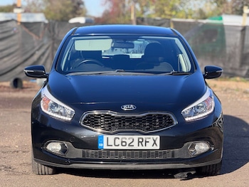 Used Kia Ceed 2013 for sale - 77128507: Photo