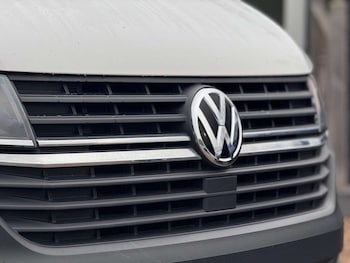 Used Volkswagen Transporter 2021 for sale - 78671555: Photo