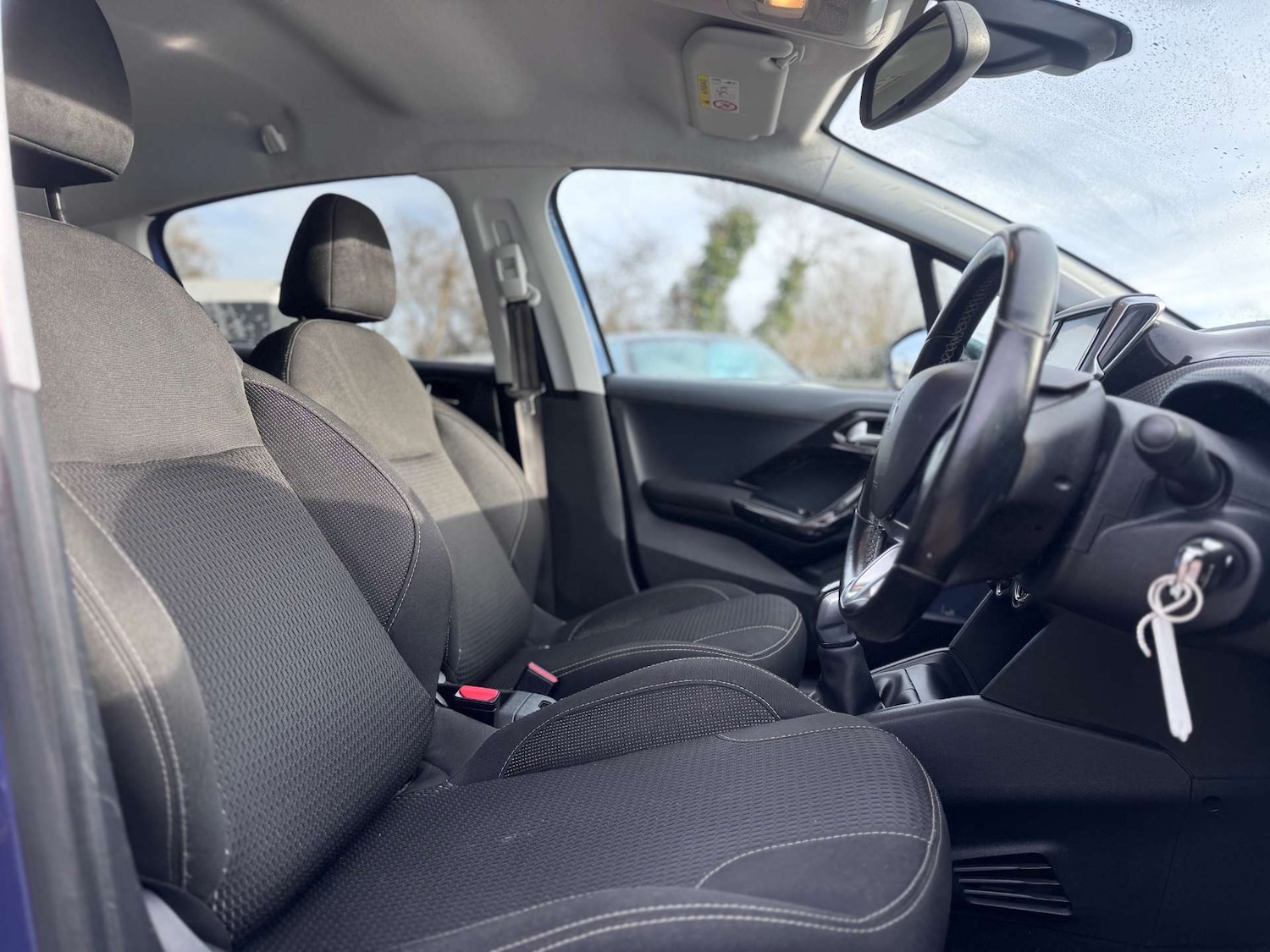 Used Peugeot 208 2017 for sale - 77128518: Photo 13