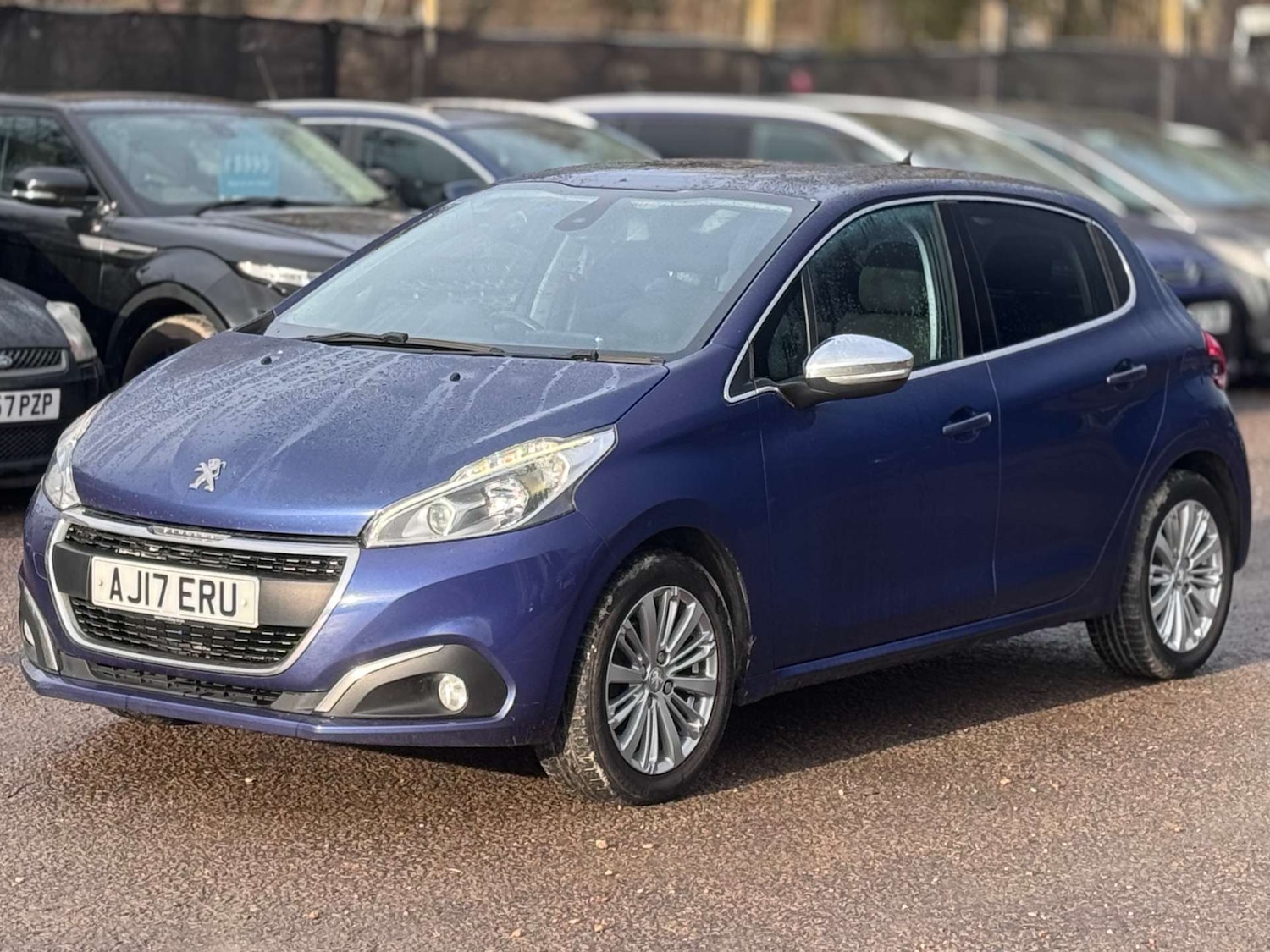 Used Peugeot 208 2017 for sale - 77128518: Photo 7