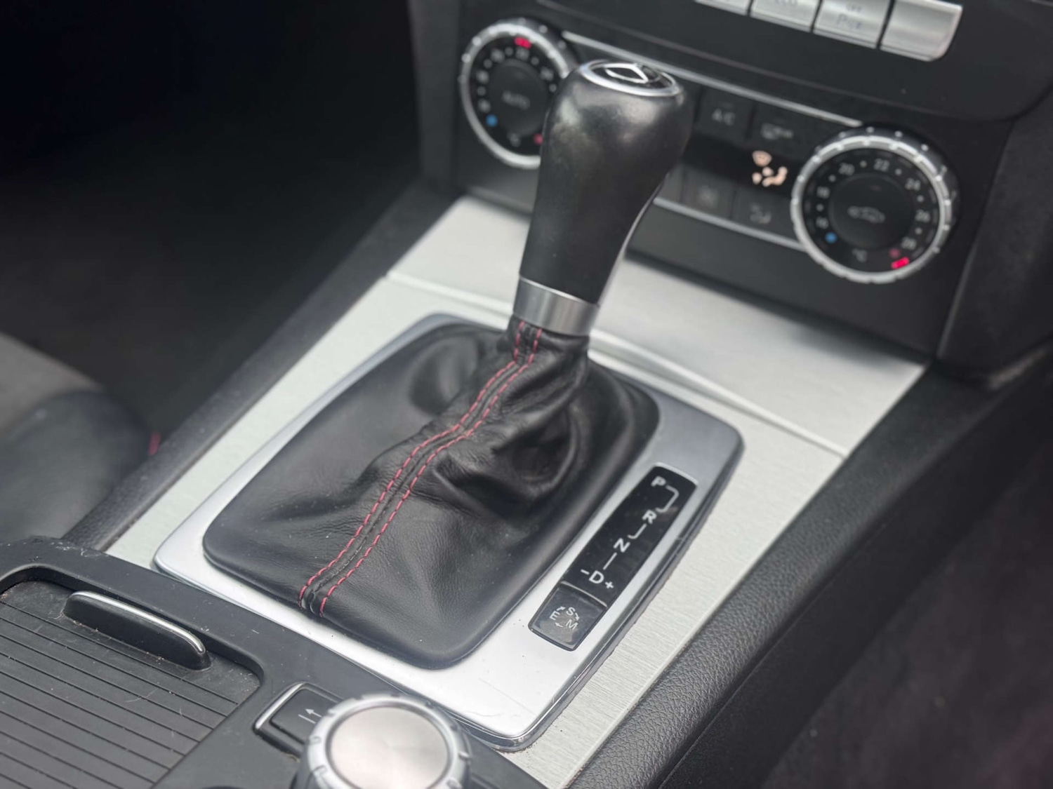 Used Mercedes-Benz C Class 2012 for sale - 77282419: Photo 16