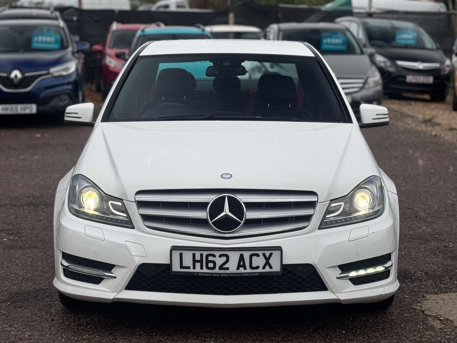 Used Mercedes-Benz C Class 2012 for sale - 77282419: Photo 5