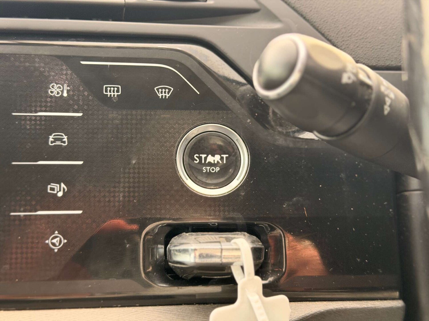 Used Citroen C4 Picasso 2015 for sale - 77578157: Photo 23