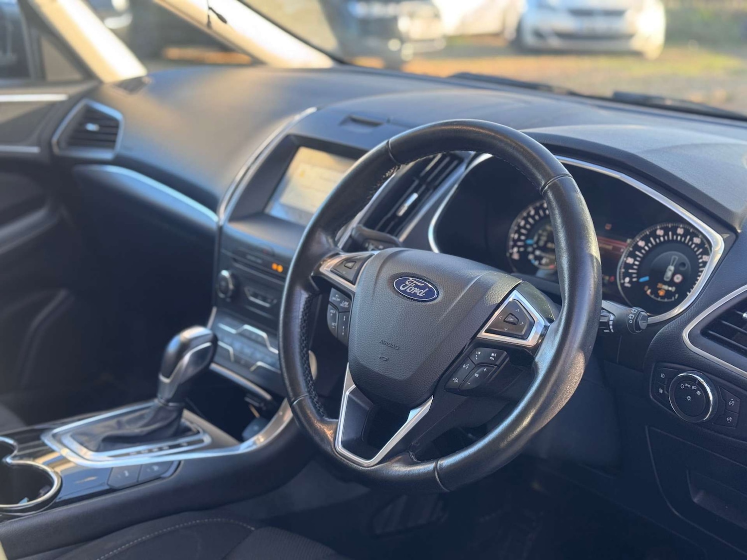 Used Ford S-Max 2016 for sale - 77128512: Photo 12