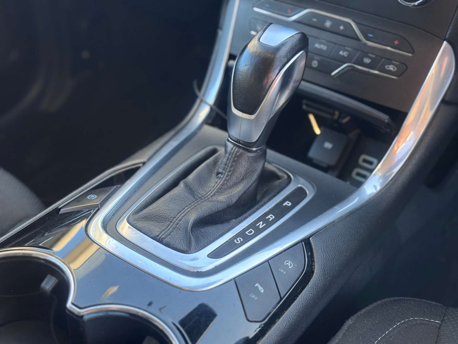 Used Ford S-Max 2016 for sale - 77128512: Photo 15