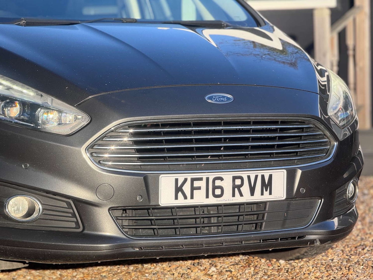 Used Ford S-Max 2016 for sale - 77128512: Photo 2