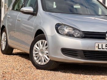 Used Volkswagen Golf 2009 for sale - 78677509: Photo