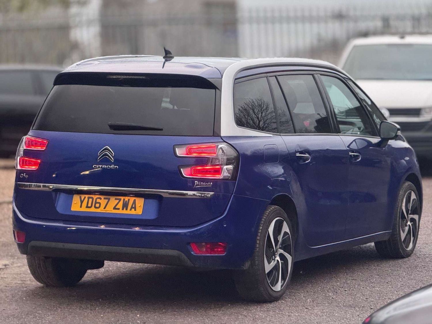 Used Citroen C4 Grand Picasso 2017 for sale - 77128498: Photo 12