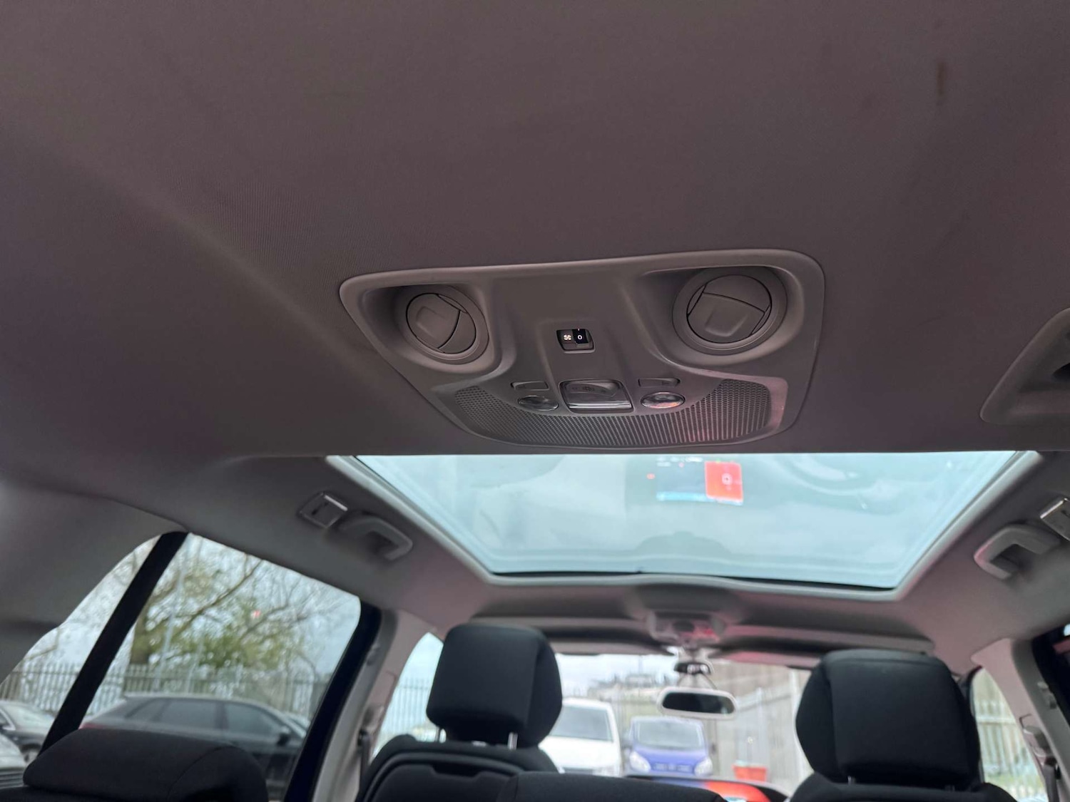 Used Citroen C4 Grand Picasso 2017 for sale - 77128498: Photo 33