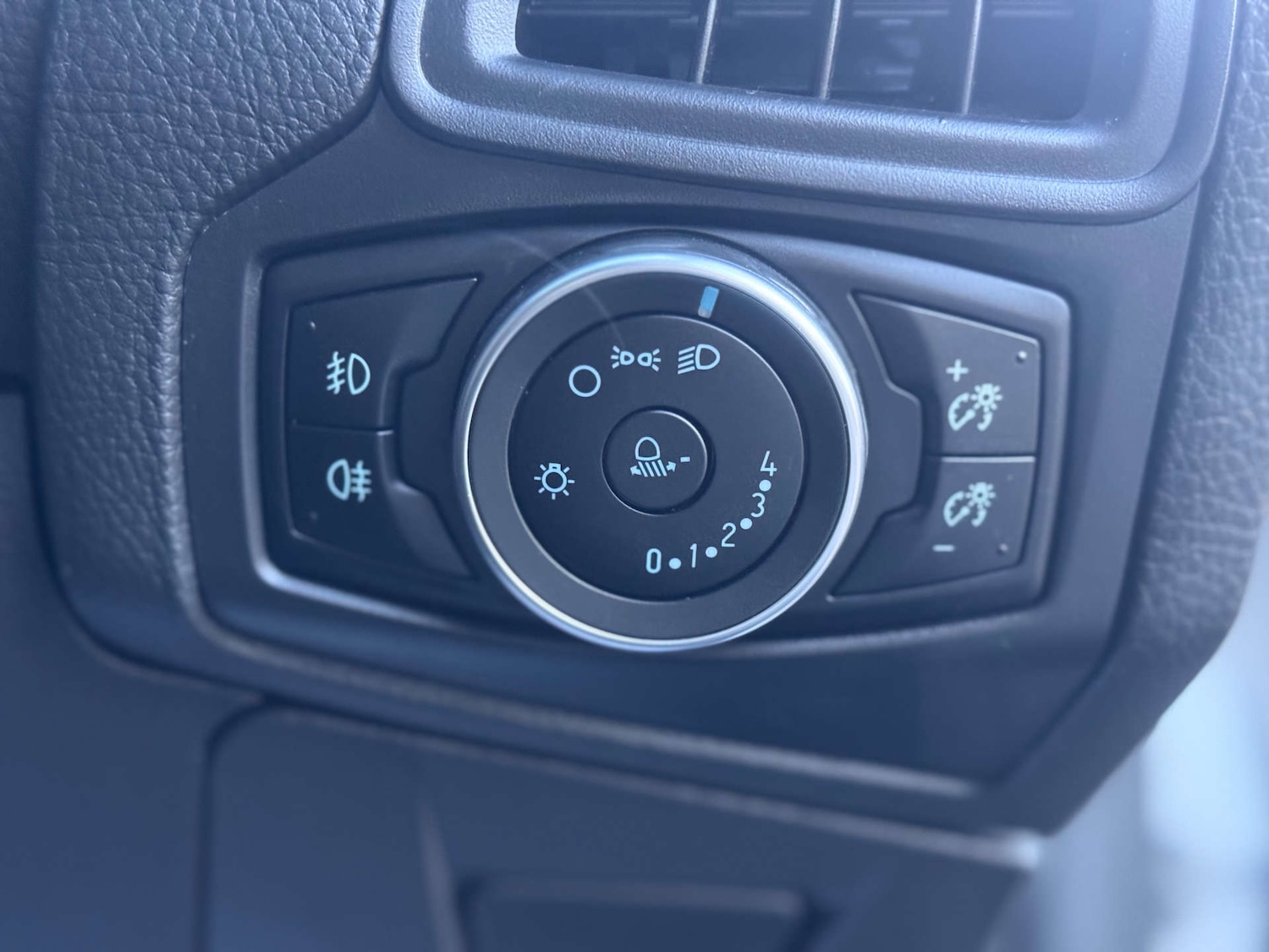 Used Ford Focus 2016 for sale - 77128513: Photo 35