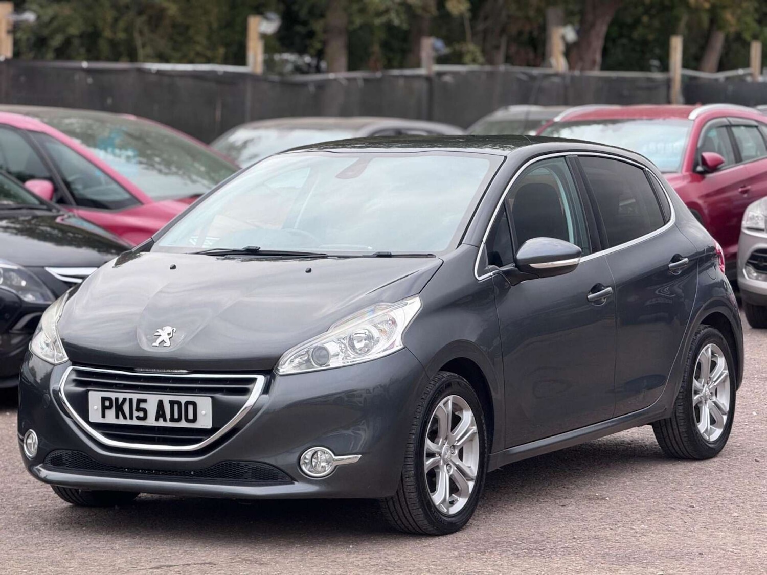 Used Peugeot 208 2015 for sale - 77128492: Photo 10