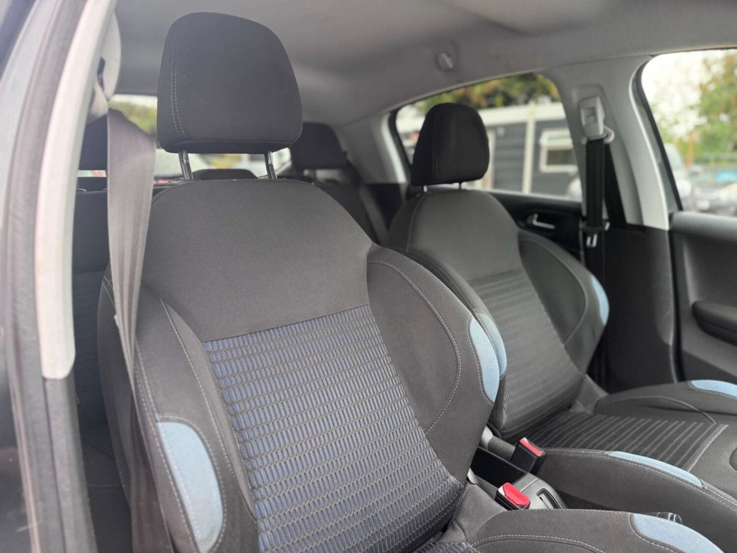 Used Peugeot 208 2015 for sale - 77128492: Photo 24