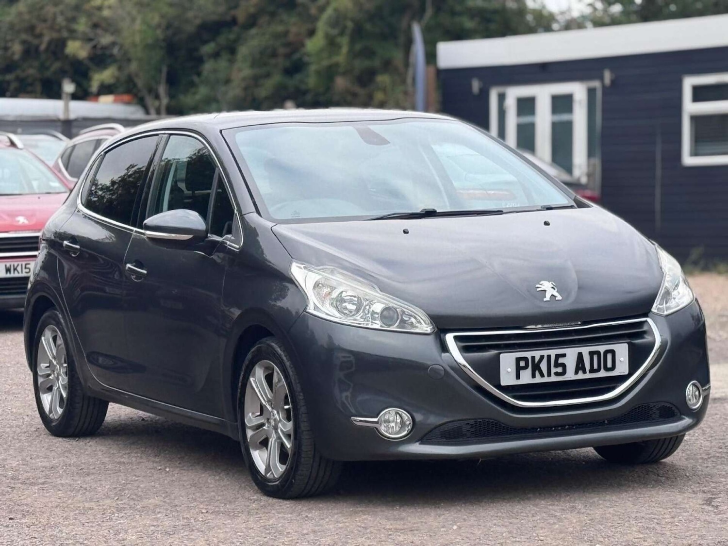 Used Peugeot 208 2015 for sale - 77128492: Photo 8