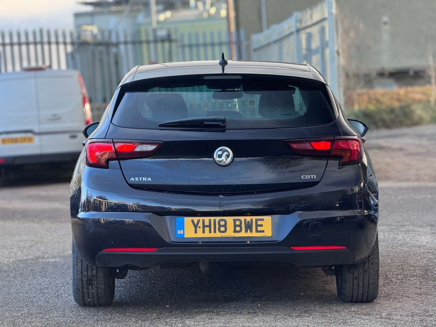 Used Vauxhall Astra 2018 for sale - 77128482: Photo 10