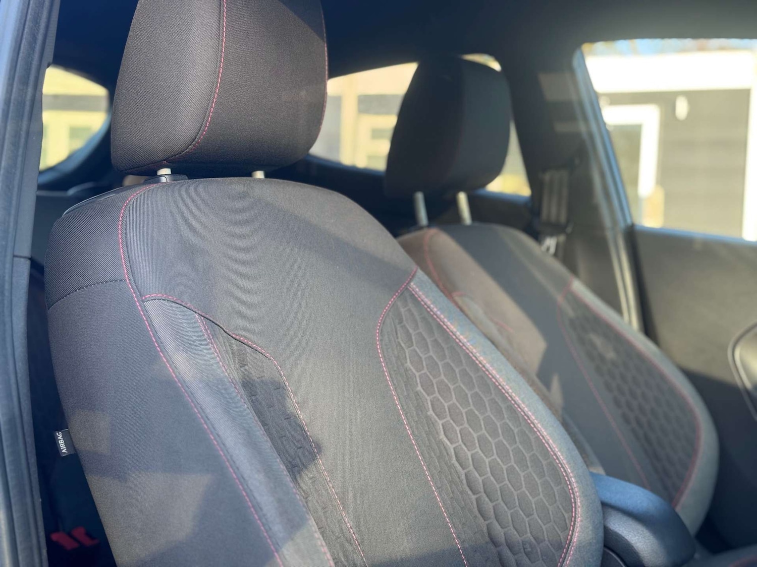 Used Ford Fiesta 2017 for sale - 77128508: Photo 11