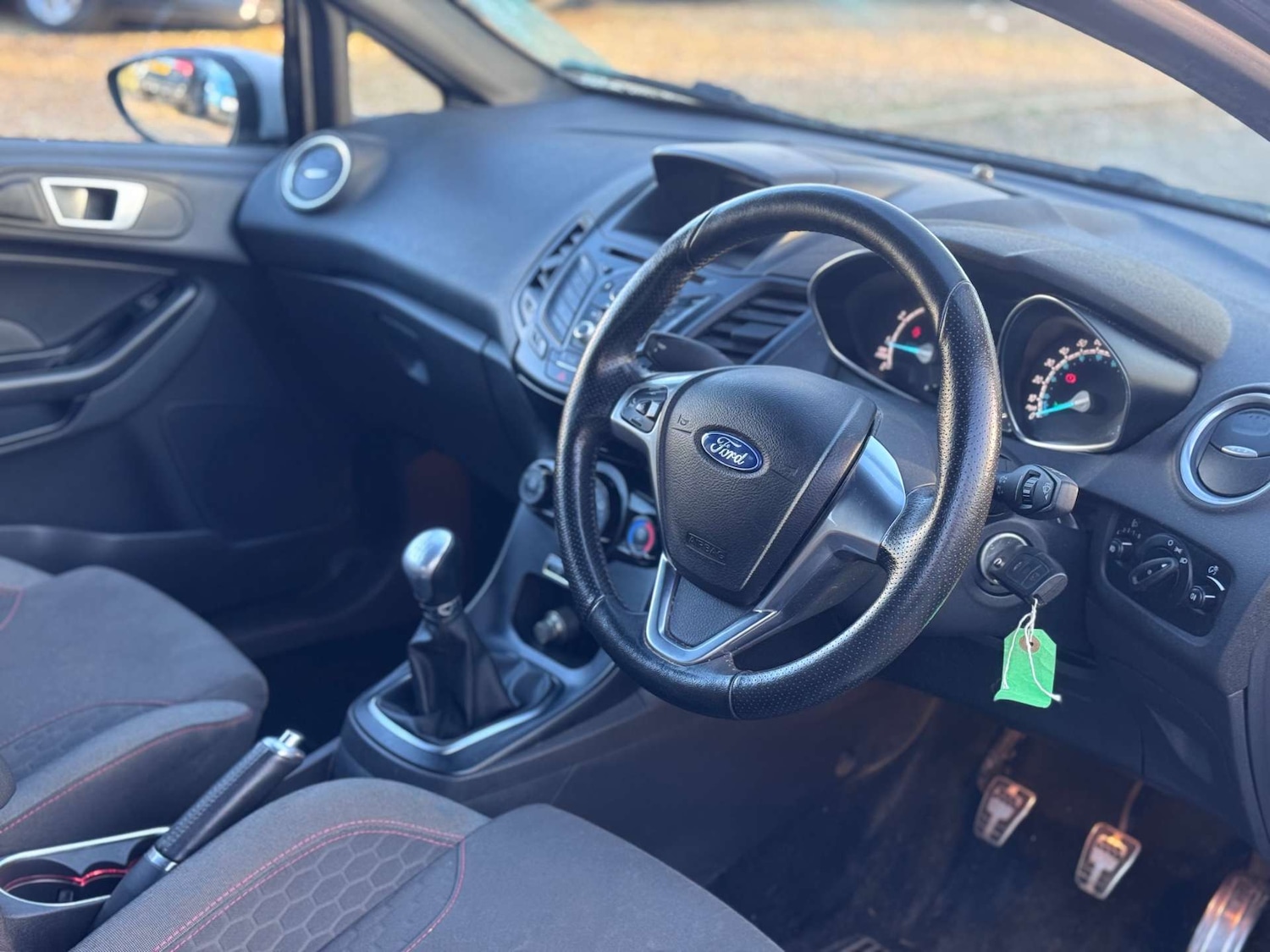 Used Ford Fiesta 2017 for sale - 77128508: Photo 12