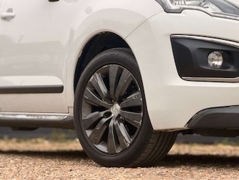 Used Peugeot 3008 2014 for sale - 79417710: Photo
