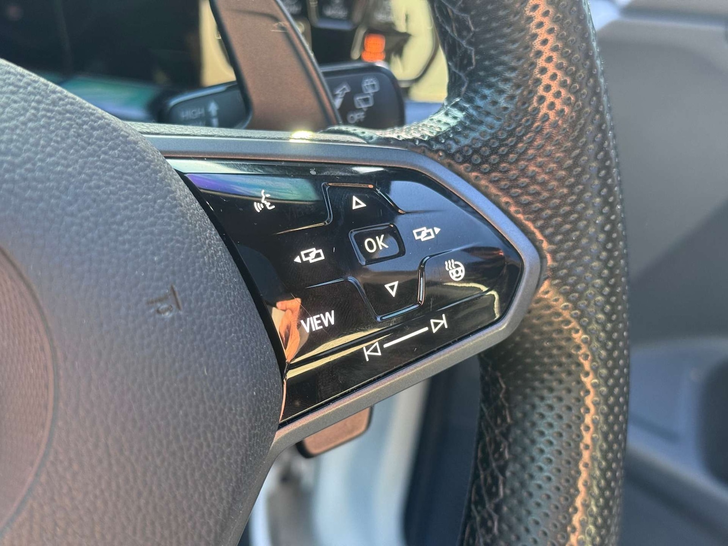 Used Volkswagen Golf 2022 for sale - 77128505: Photo 32