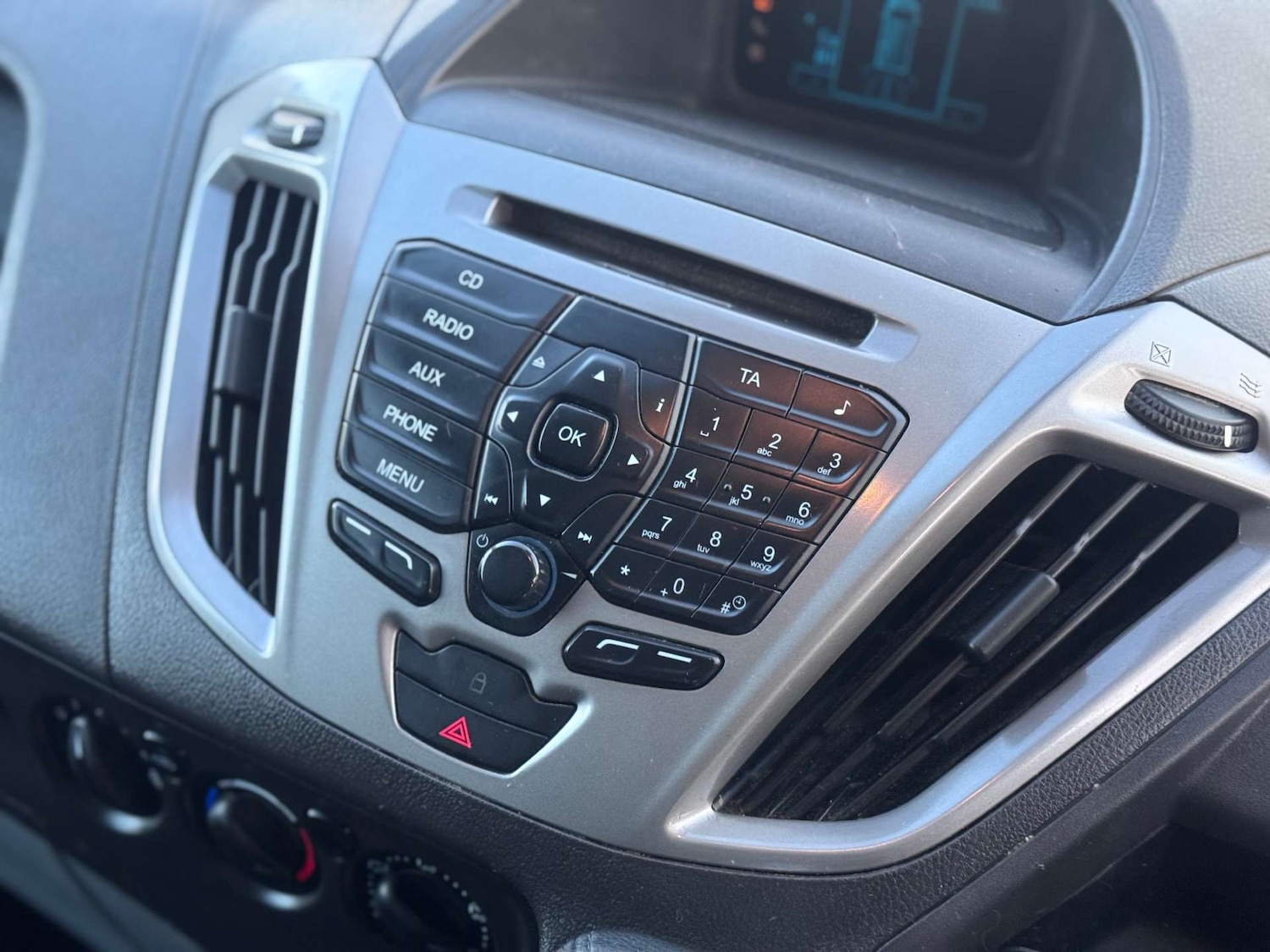 Used Ford Transit Custom 2016 for sale - 77128496: Photo 24