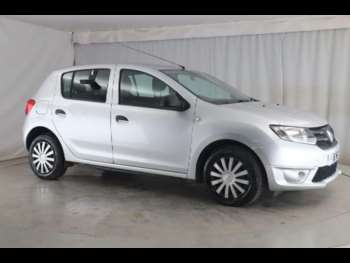 Used Dacia Sandero 2016 for sale - 75391068: Photo