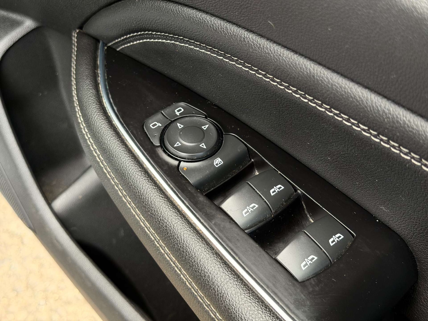 Used Vauxhall Insignia 2018 for sale - 77812827: Photo 21