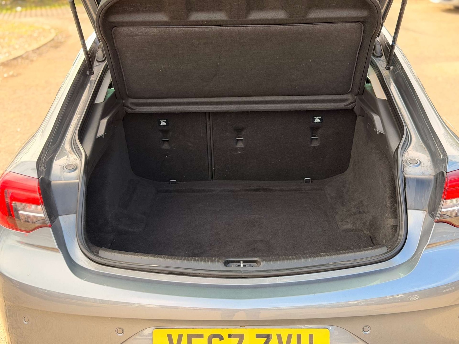 Used Vauxhall Insignia 2018 for sale - 77812827: Photo 22