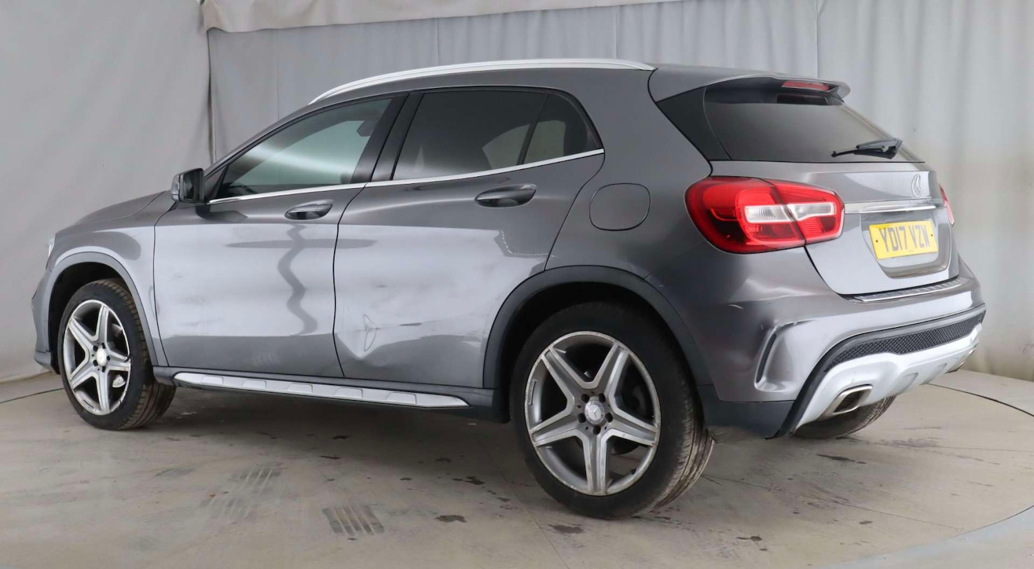Used Mercedes-Benz GLA 2017 for sale - 77906901: Photo 3