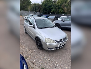 Used Vauxhall Corsa 2005 for sale - 75683160: Photo