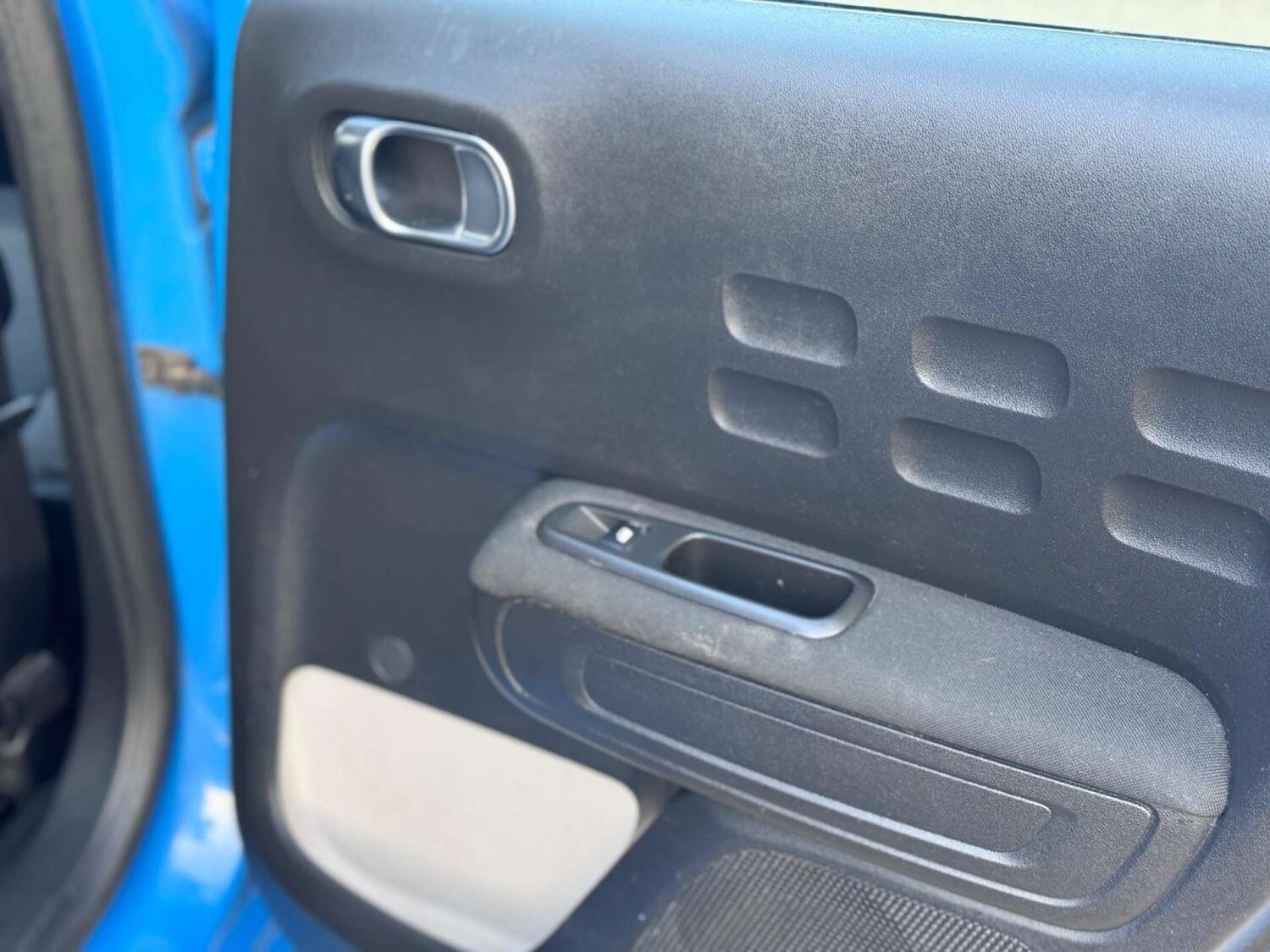 Used Citroen C3 2018 for sale - 77128489: Photo 40