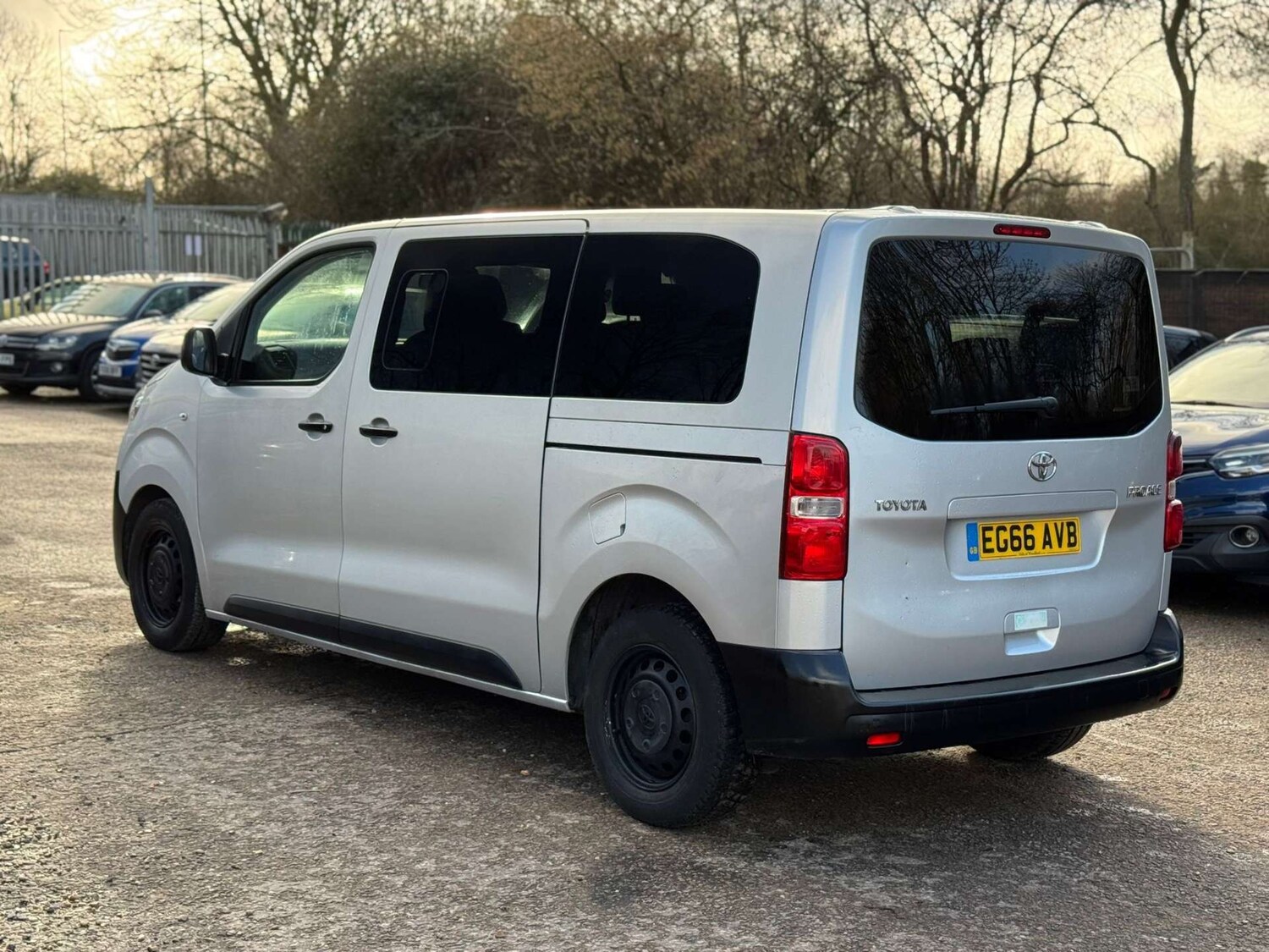 Used Toyota PROACE CITY Verso 2017 for sale - 77484935: Photo 6